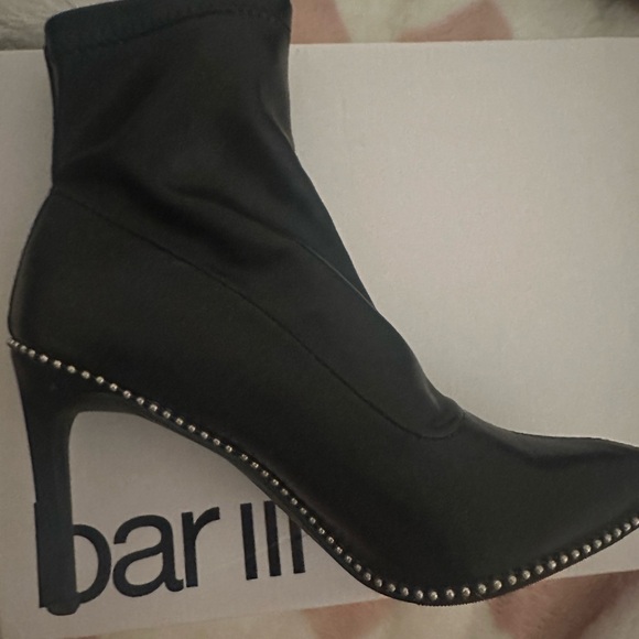 Low Booties - Picture 4 of 4